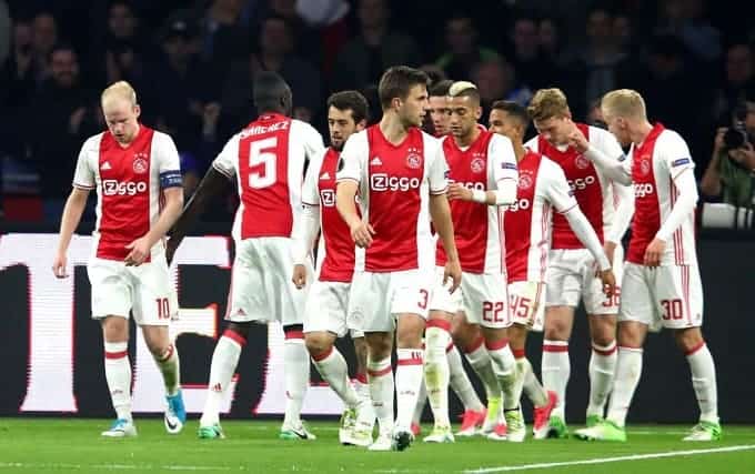 Soi kèo nhà cái Ajax vs Valencia, 11/12/2019 – Cúp C1 Châu ÂU