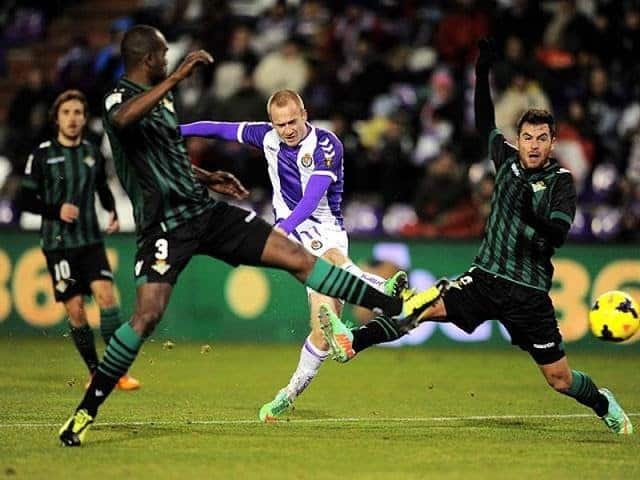 Soi kèo Real Valladolid vs Real Betis, 20/7/2020 – VĐQG Tây Ban Nha