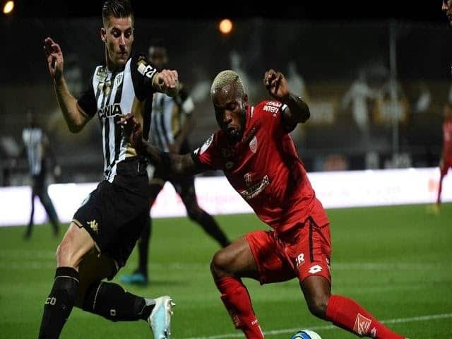 Soi kèo nhà cái Dijon vs Angers, 23/8/2020 - VĐQG Pháp [Ligue 1]