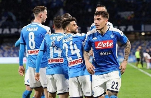 Soi kèo AZ Alkmaar vs Napoli, 04/12/2020 – Cúp C2 Châu  Âu